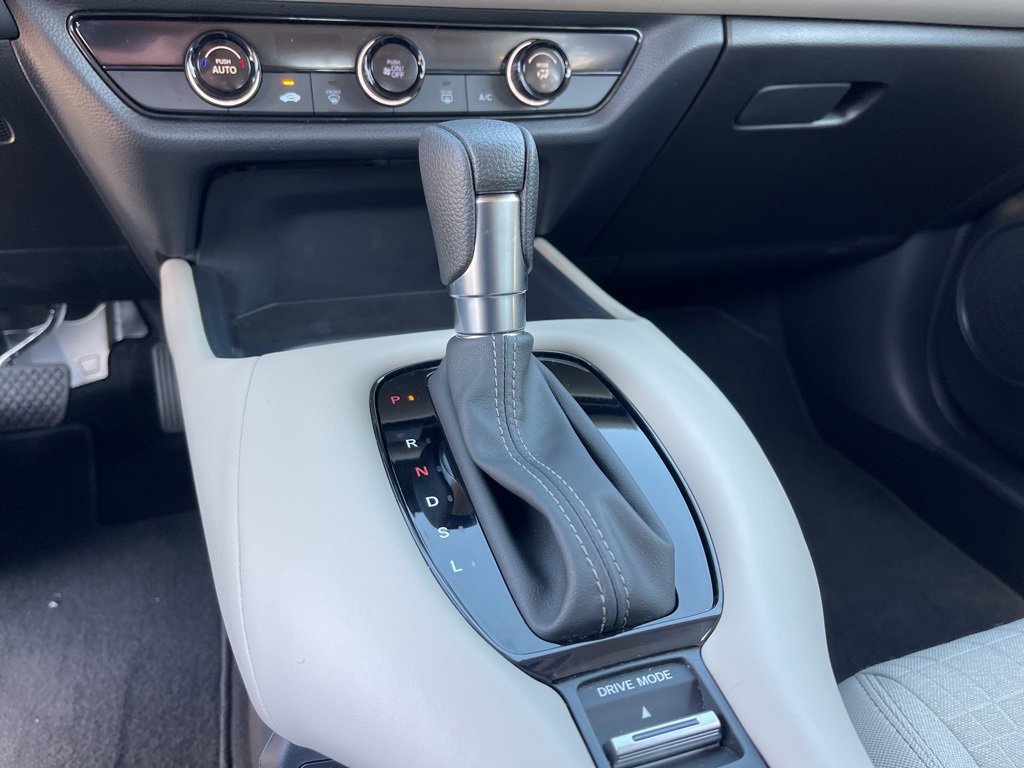 Certified 2025 Honda HR-V LX image 20