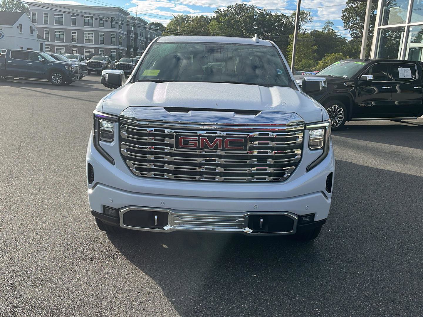 New 2026 GMC Sierra 1500 Denali image 2