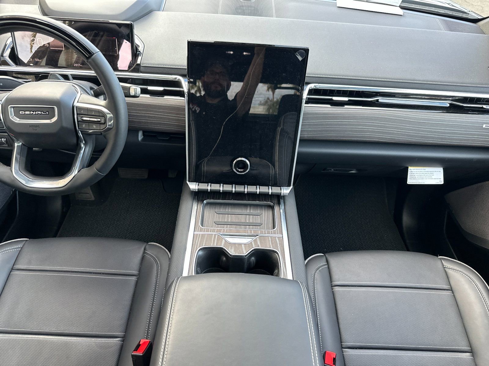 New 2025 GMC Sierra EV Denali image 13