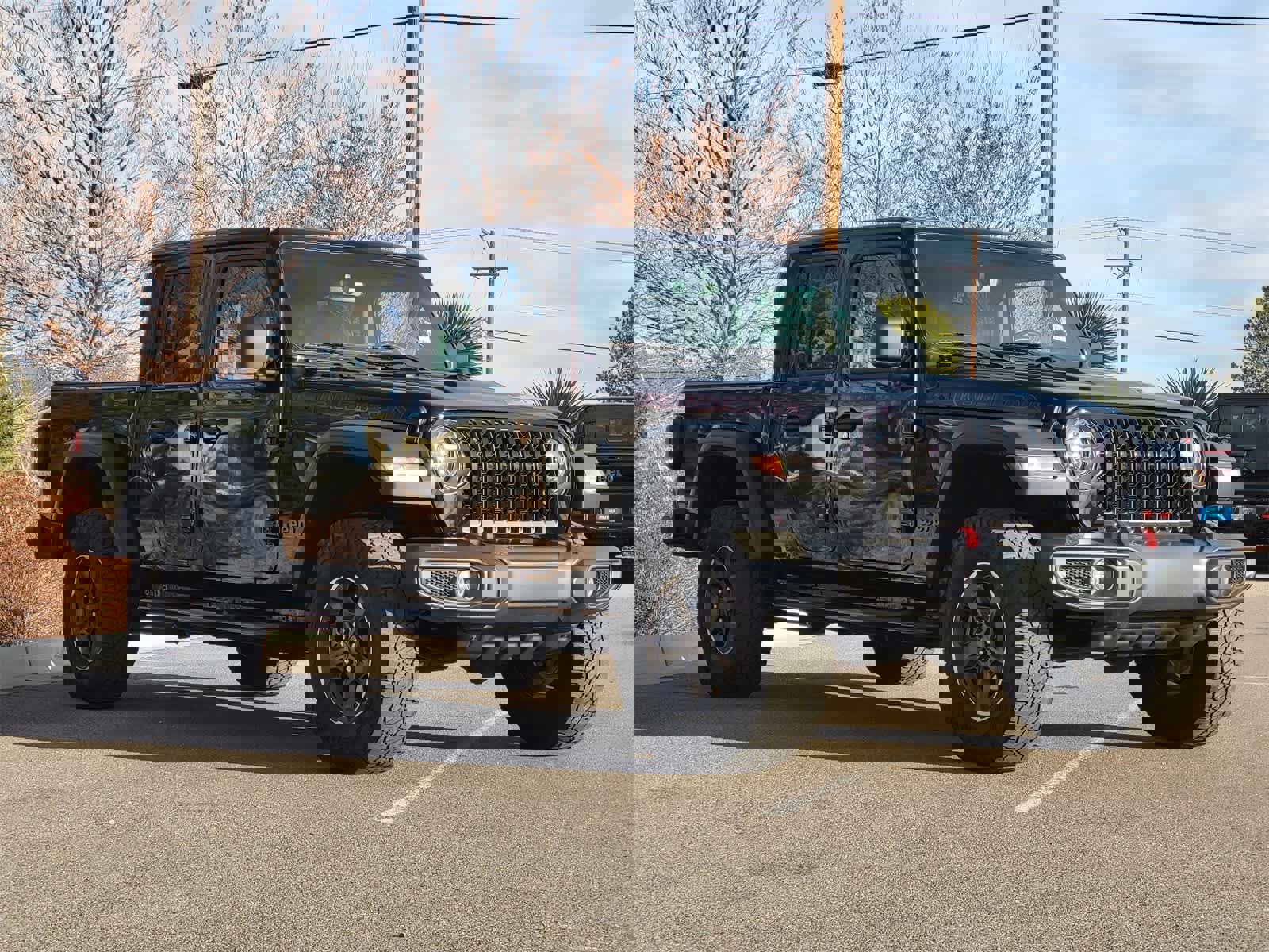 Used 2022 Jeep Gladiator Rubicon w/ Trailer Tow Package image 3