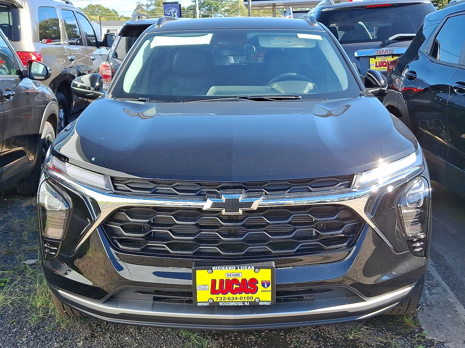 New 2026 Chevrolet Trax LT w/ Driver Confidence Package image 2