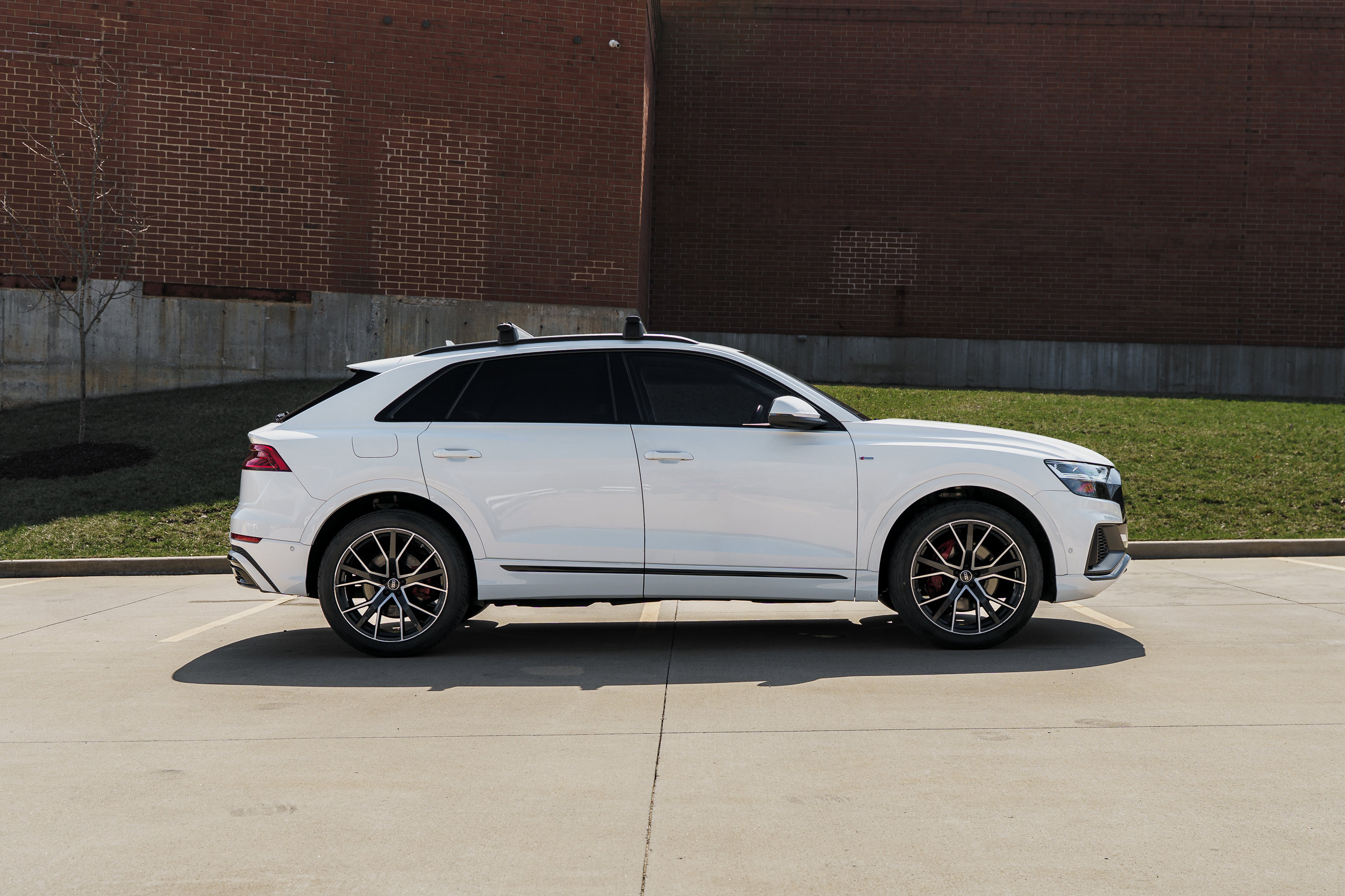 Certified 2022 Audi Q8 Premium Plus image 3