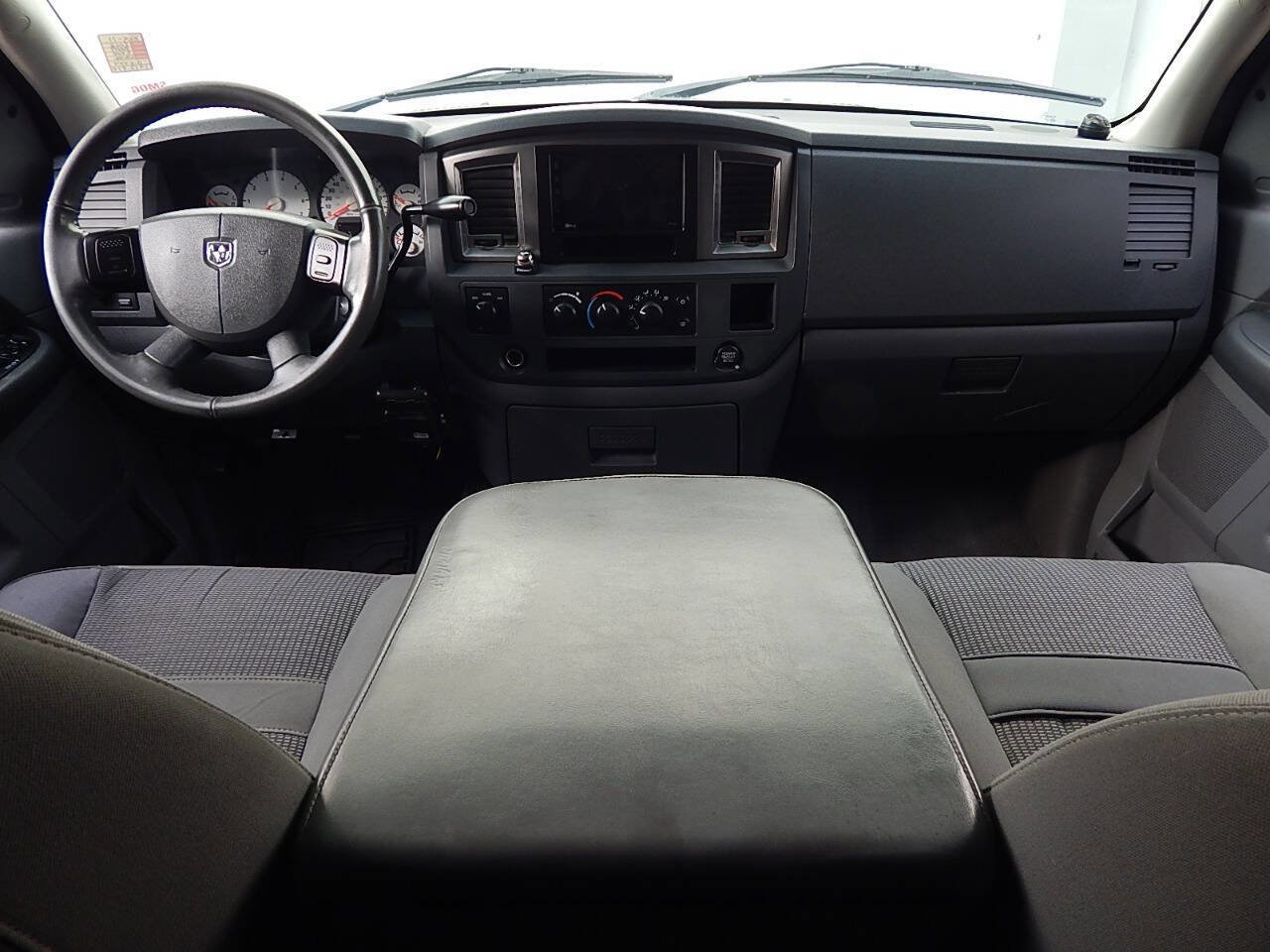 Used 2006 Dodge Ram 2500 Truck SLT image 19