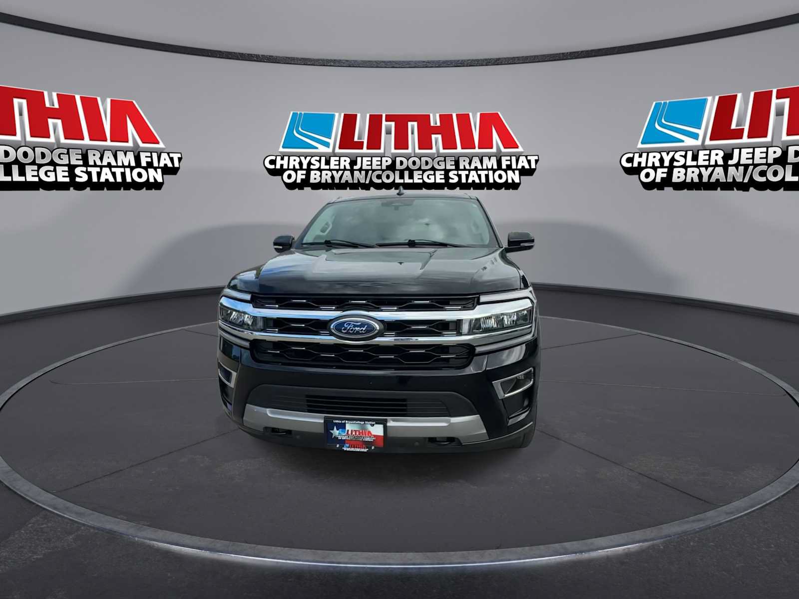 Used 2022 Ford Expedition Max Limited AWD/4WD image 3