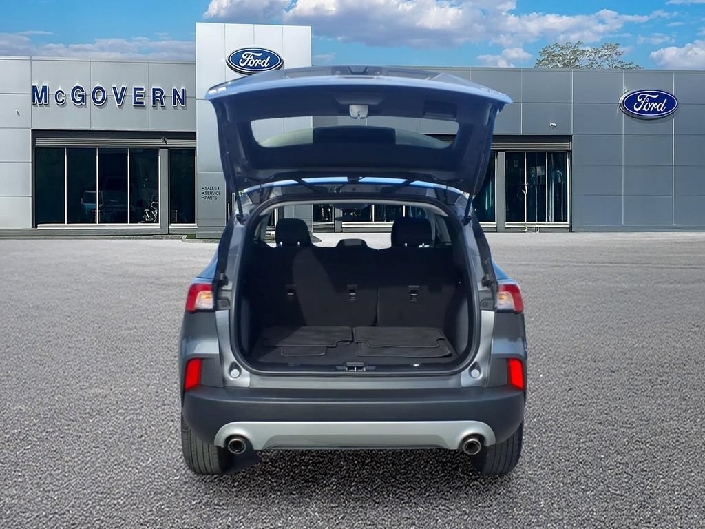 Used 2022 Ford Escape SE w/ Cold Weather Package AWD/4WD image 11