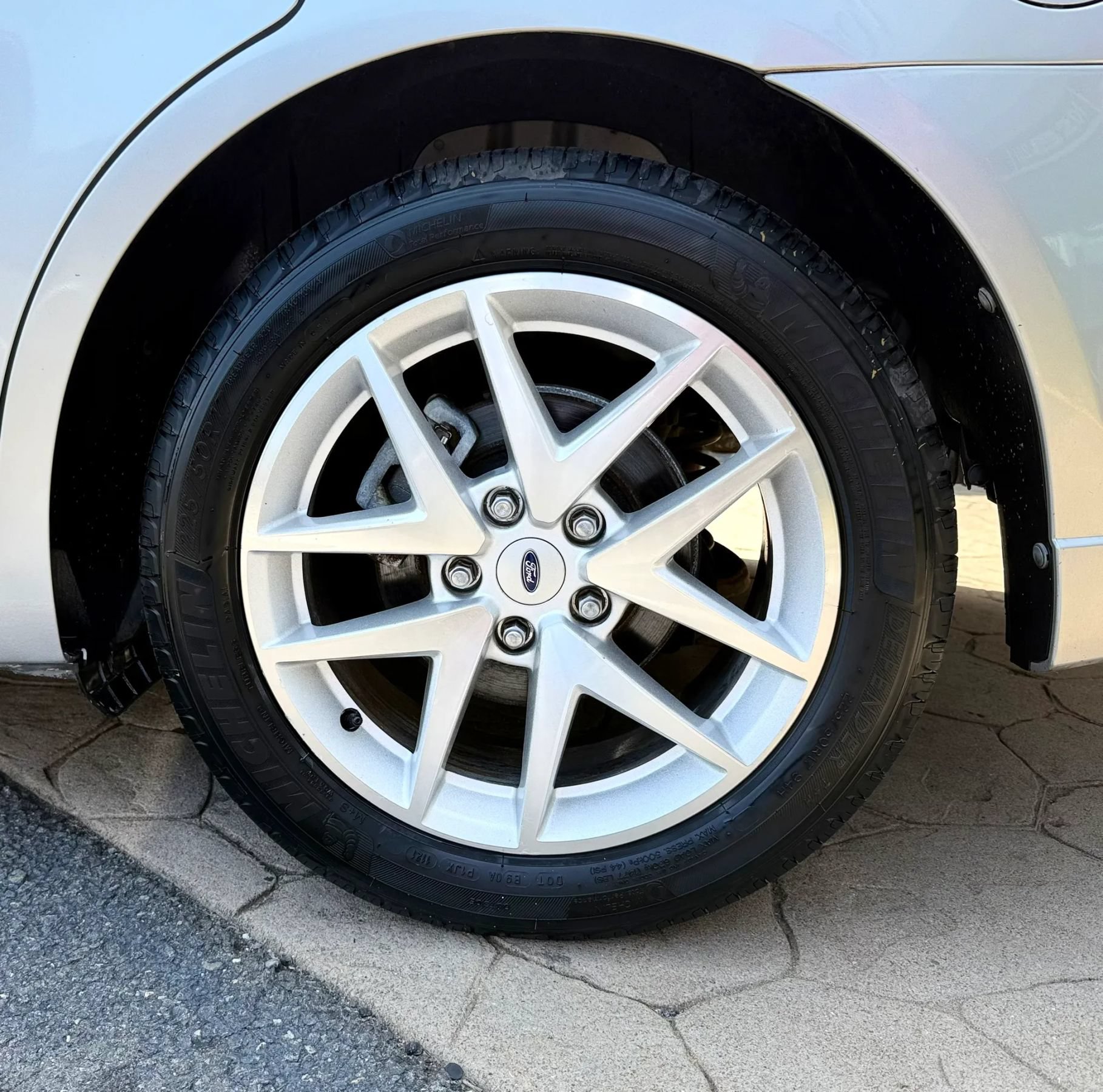 Used 2011 Ford Fusion SEL FWD image 43