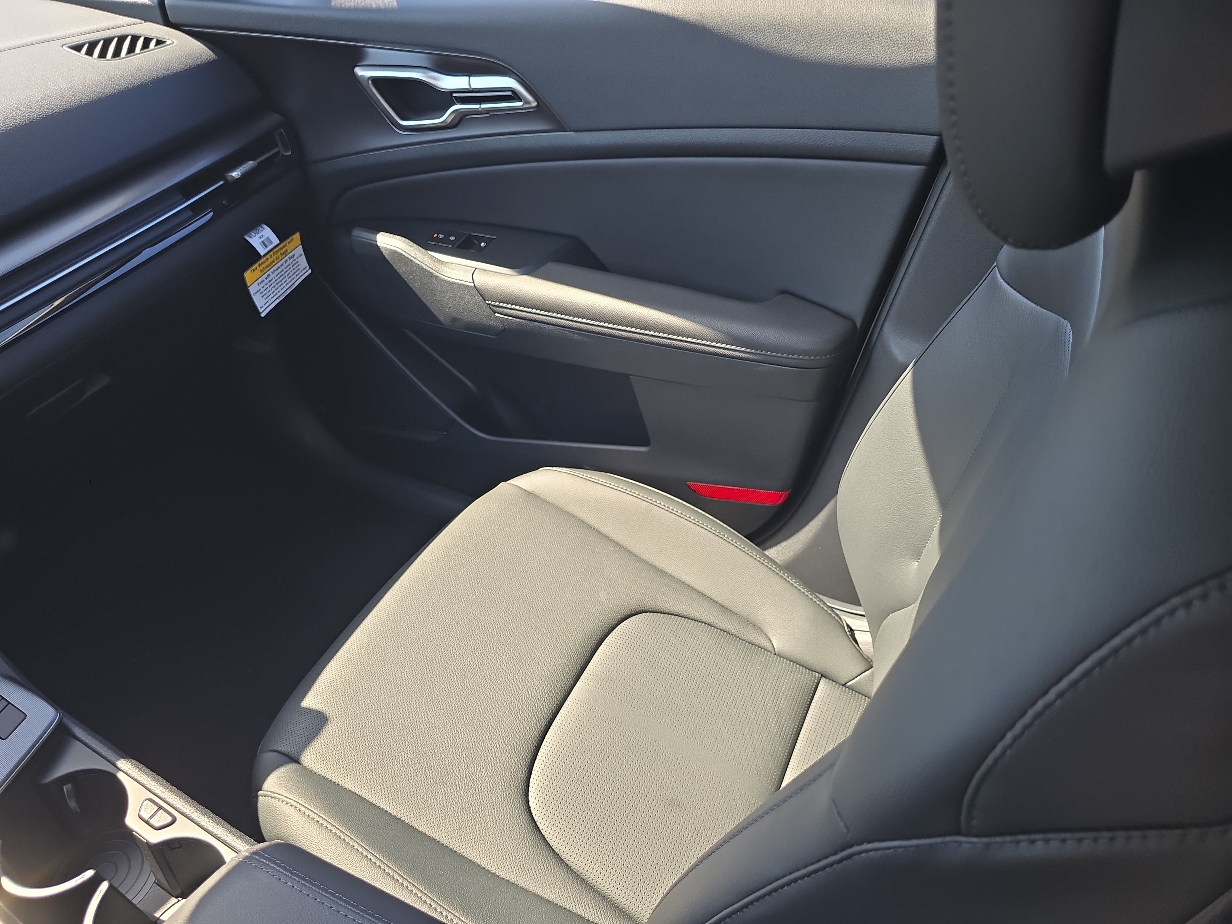 New 2027 Kia Sportage EX FWD image 16