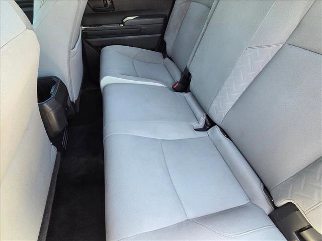 Certified 2024 Toyota Tacoma SR5 AWD/4WD image 17