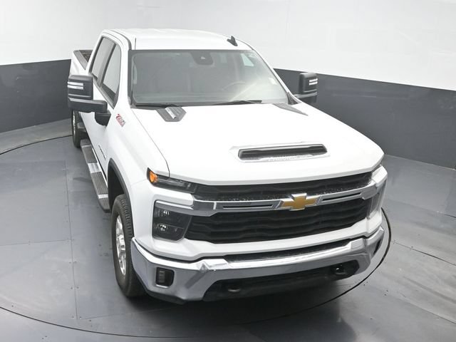 Used 2025 Chevrolet Silverado 2500 LT AWD/4WD image 43