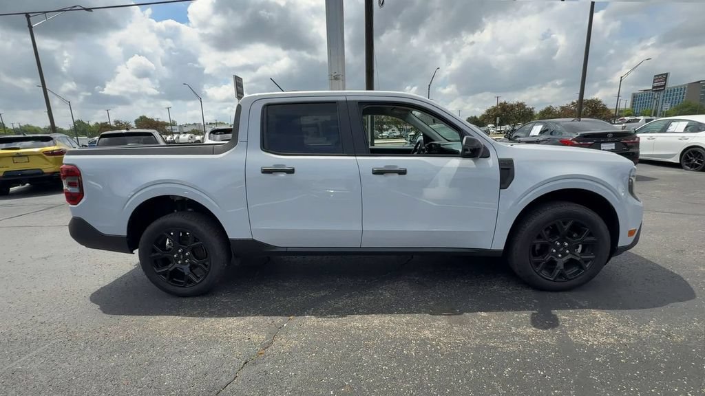 Used 2025 Ford Maverick XLT w/ Black Appearance Package AWD/4WD image 9