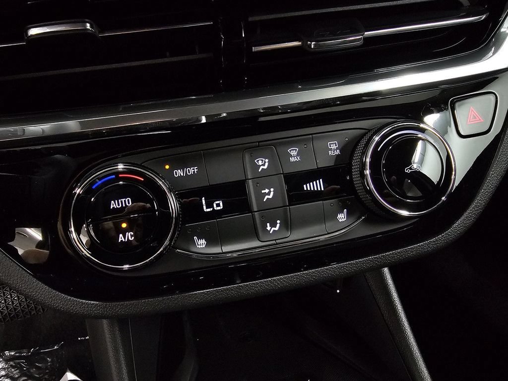New 2026 Buick Envista Sport Touring w/ Convenience I Package FWD image 19