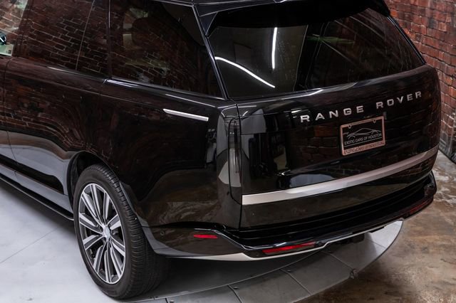 Used 2024 Land Rover Range Rover Long Wheelbase Autobiography AWD/4WD image 9