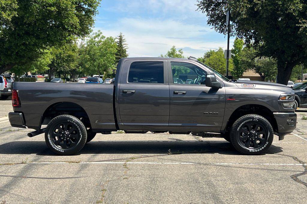 New 2026 RAM 2500 Big Horn AWD/4WD image 3