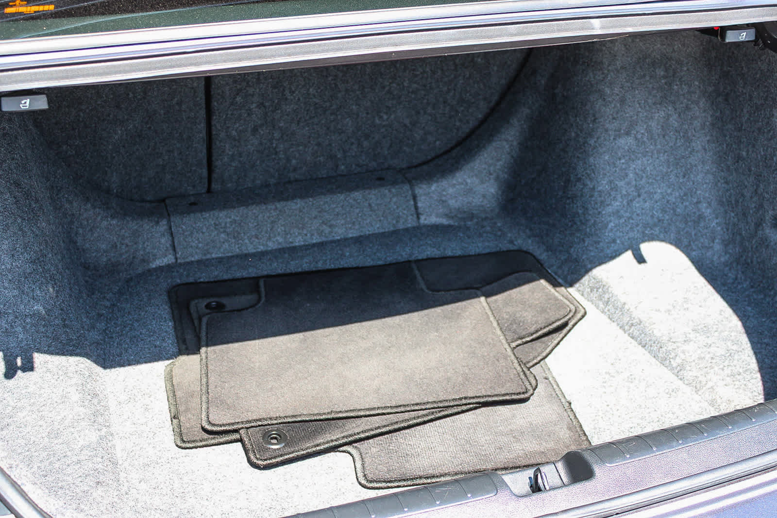 Certified 2018 Honda Accord EX-L image 25