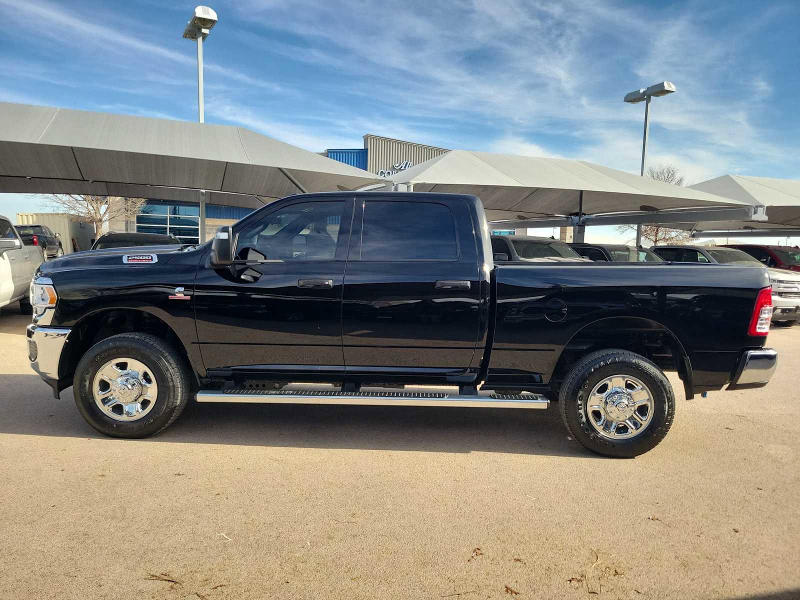 Used 2024 RAM 2500 Tradesman w/ Chrome Appearance Group image 3