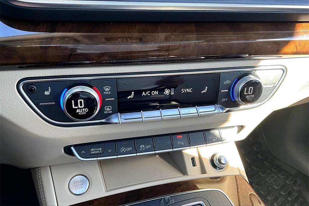 Used 2020 Audi Q5 2.0T Premium Plus image 25