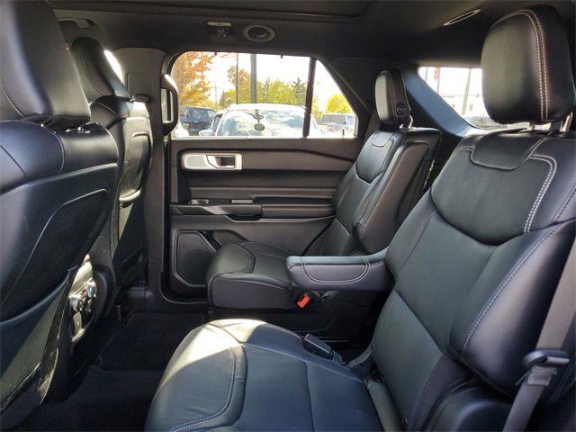 Certified 2020 Ford Explorer ST w/ Premium Technology Package image 29
