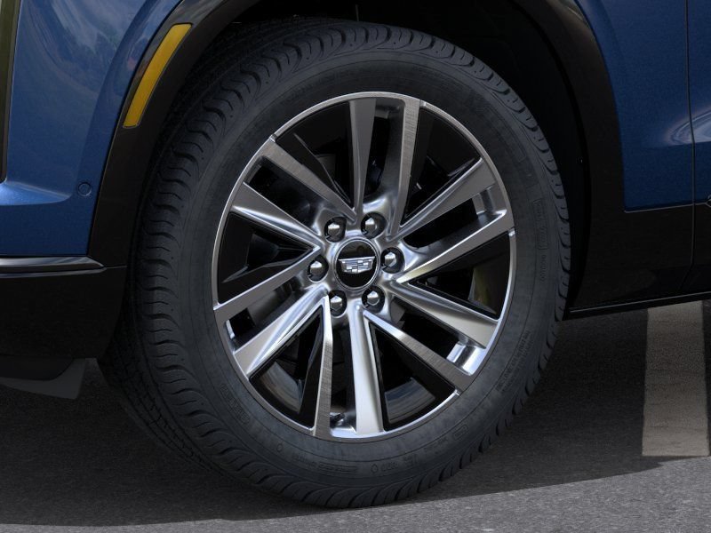 New 2026 Cadillac Vistiq Sport w/ LPO, Floor Liner Package AWD/4WD image 9