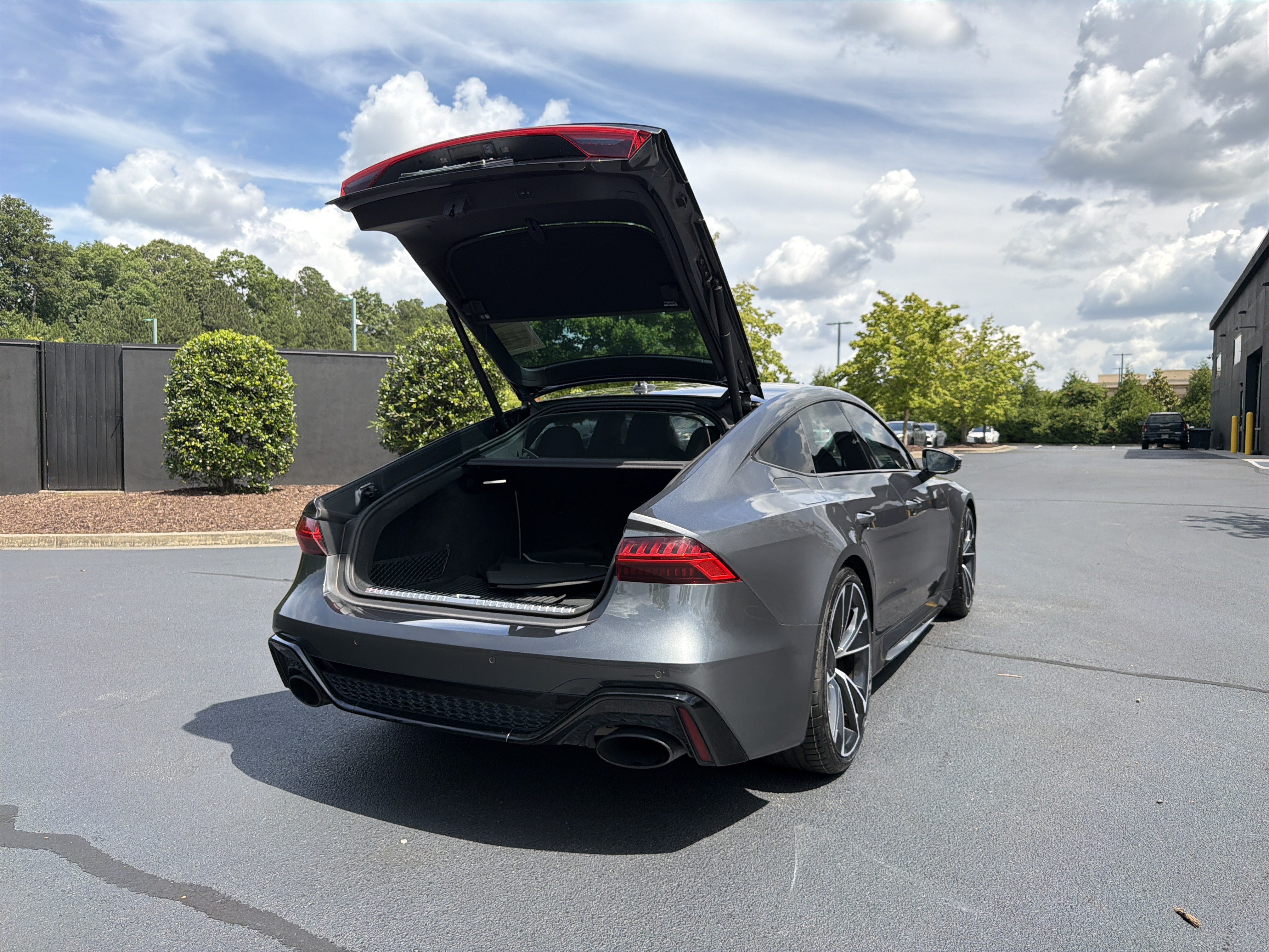 Used 2023 Audi RS 7 Sportback AWD/4WD image 45