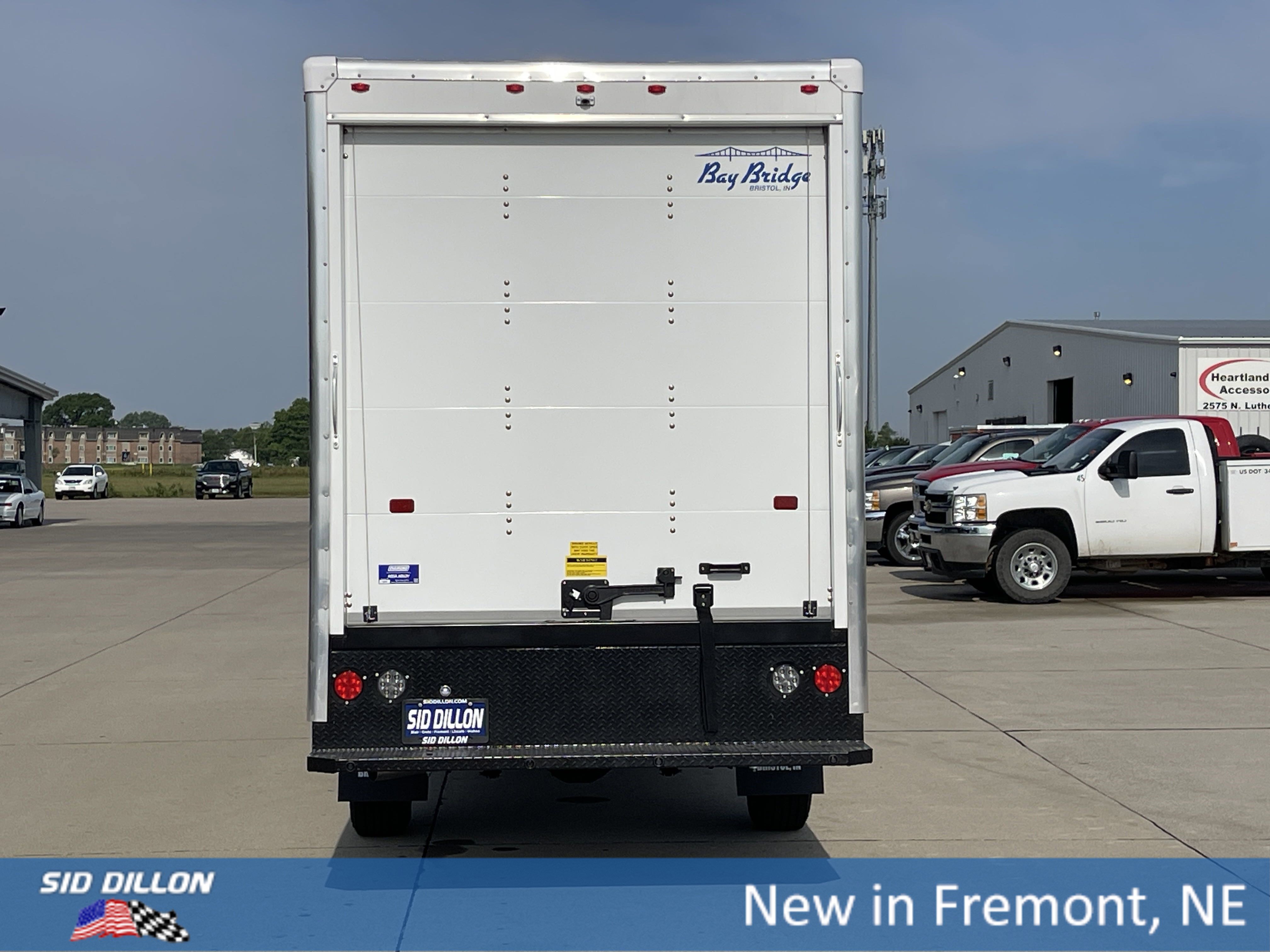 New 2025 GMC Savana 3500 w/ Power Convenience Package image 12