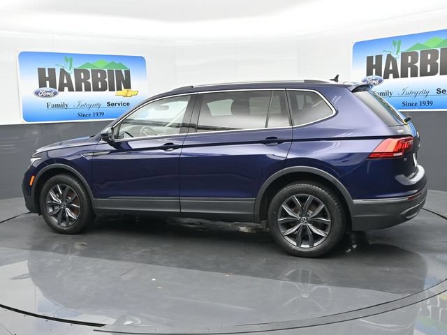 Used 2023 Volkswagen Tiguan SE FWD image 3