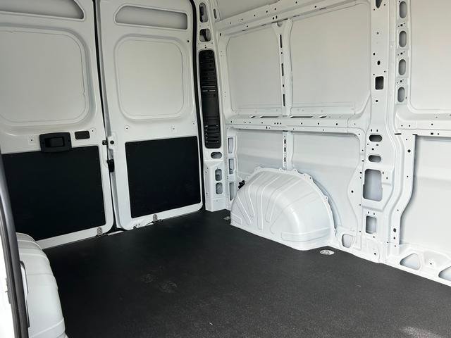 New 2024 RAM ProMaster 1500 w/ Convenience Group FWD image 20