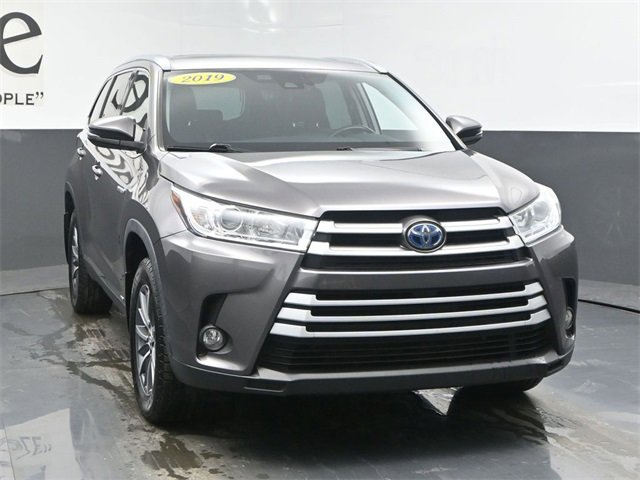 Used 2019 Toyota Highlander XLE image 52