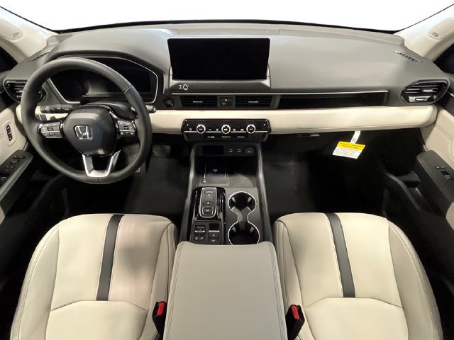 New 2026 Honda Pilot Touring image 19