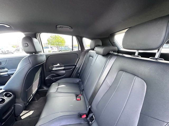 Used 2022 Mercedes-Benz GLA 250 4MATIC w/ Premium Package Lite image 22