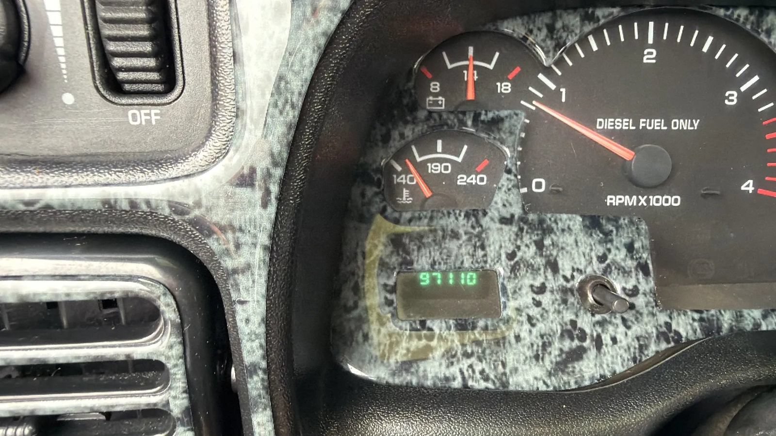 Used 2000 Dodge Ram 2500 Truck 2WD Quad Cab image 25