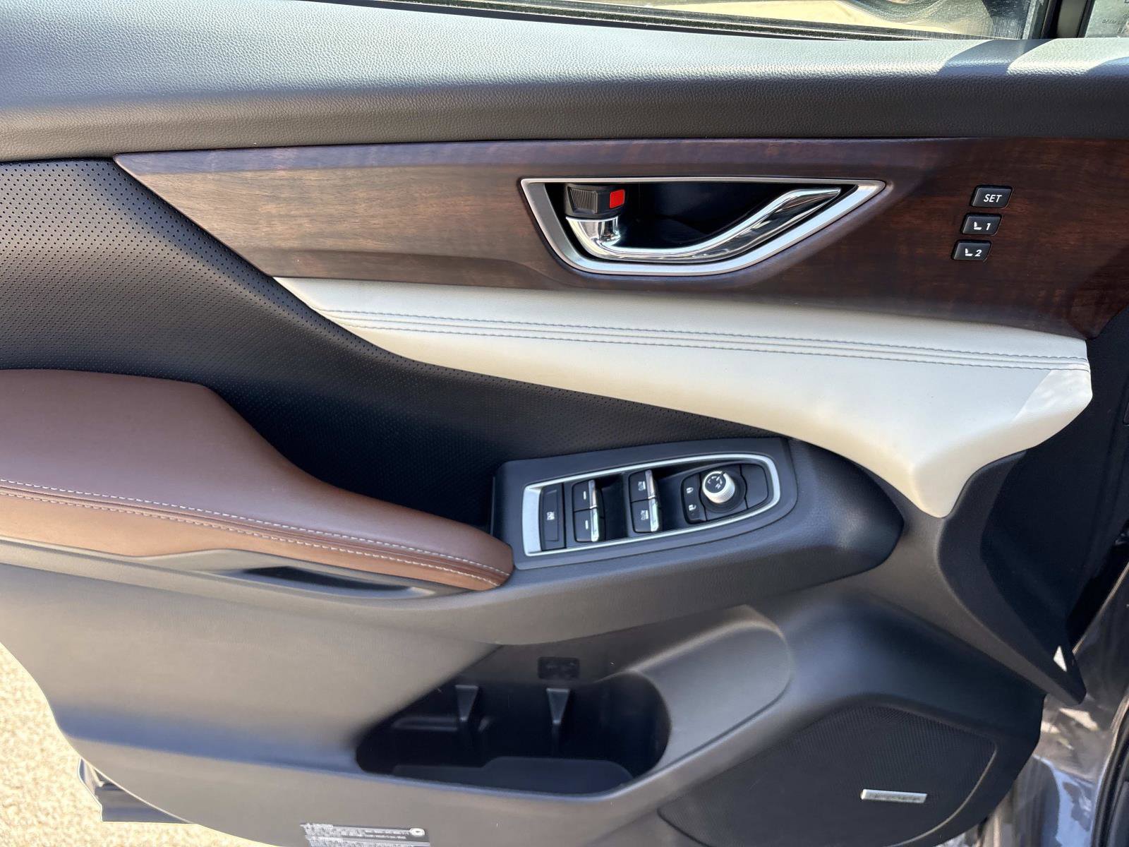 Used 2019 Subaru Ascent Touring image 12