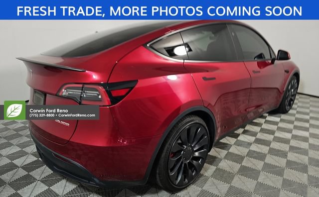Used 2024 Tesla Model Y Performance AWD/4WD image 3