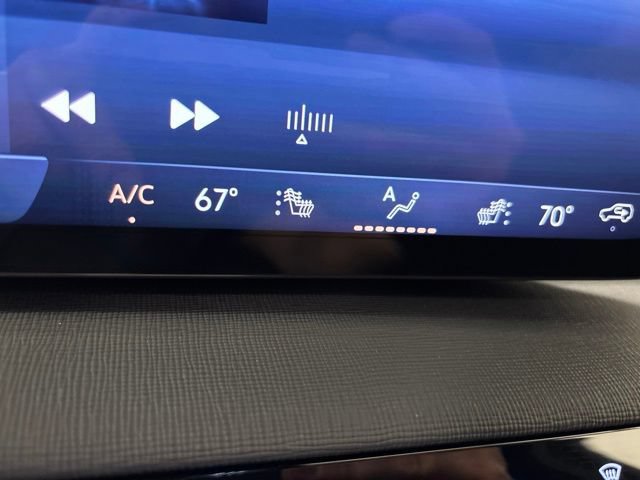 Used 2026 Buick Enclave Preferred FWD image 22