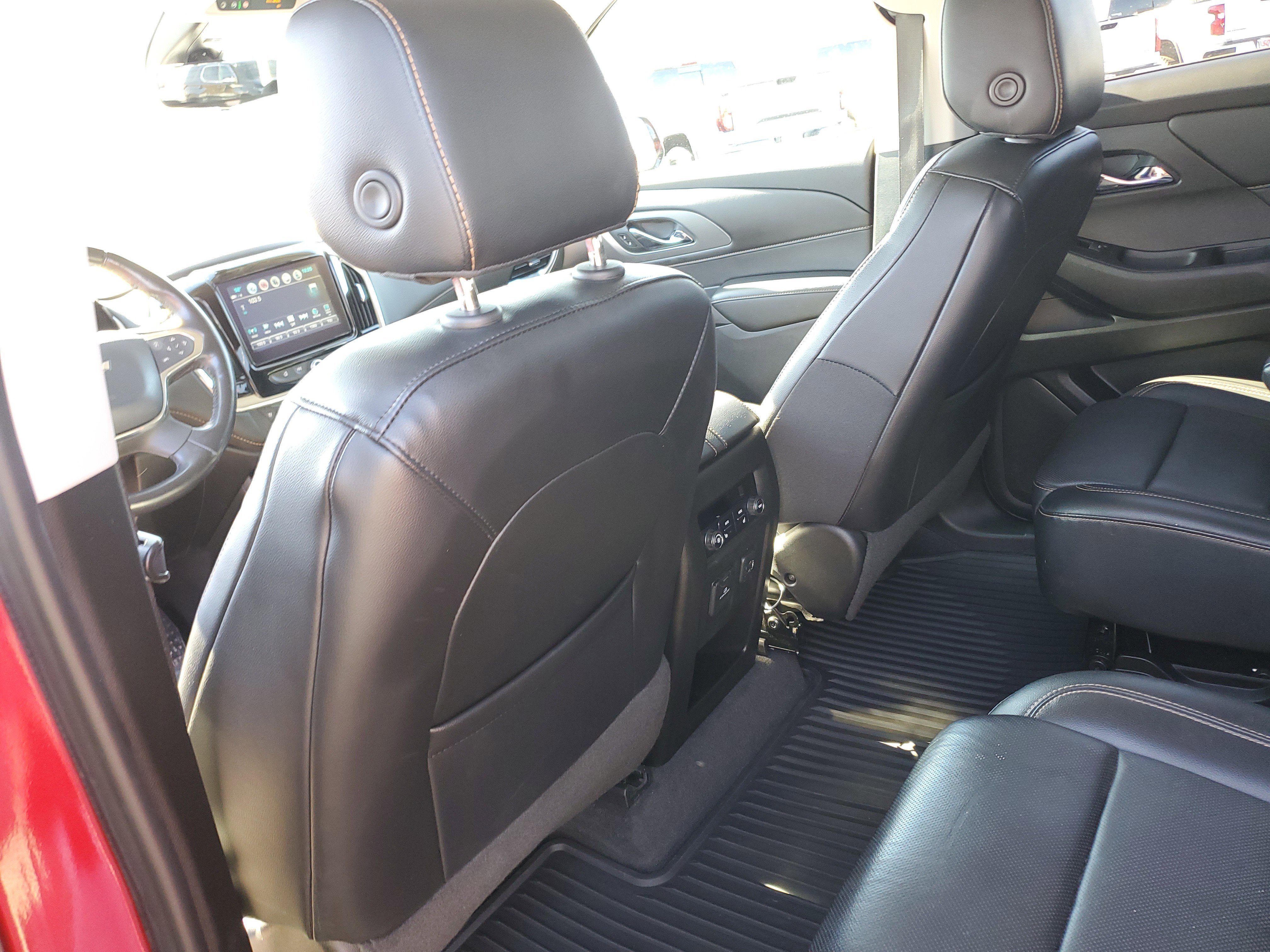 Used 2018 Chevrolet Traverse Premier w/ Driver Confidence II Package image 30