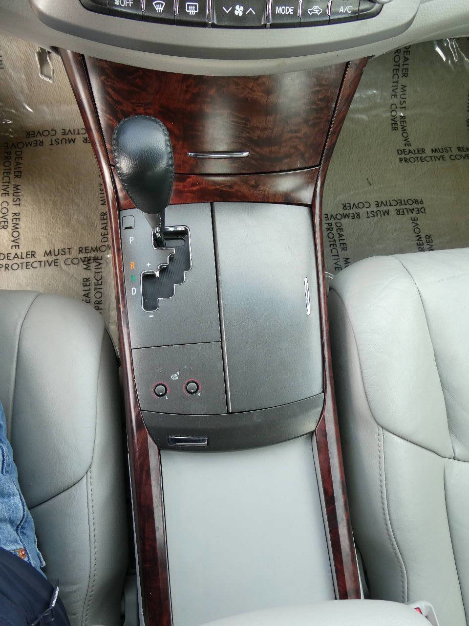 Used 2011 Toyota Avalon image 19