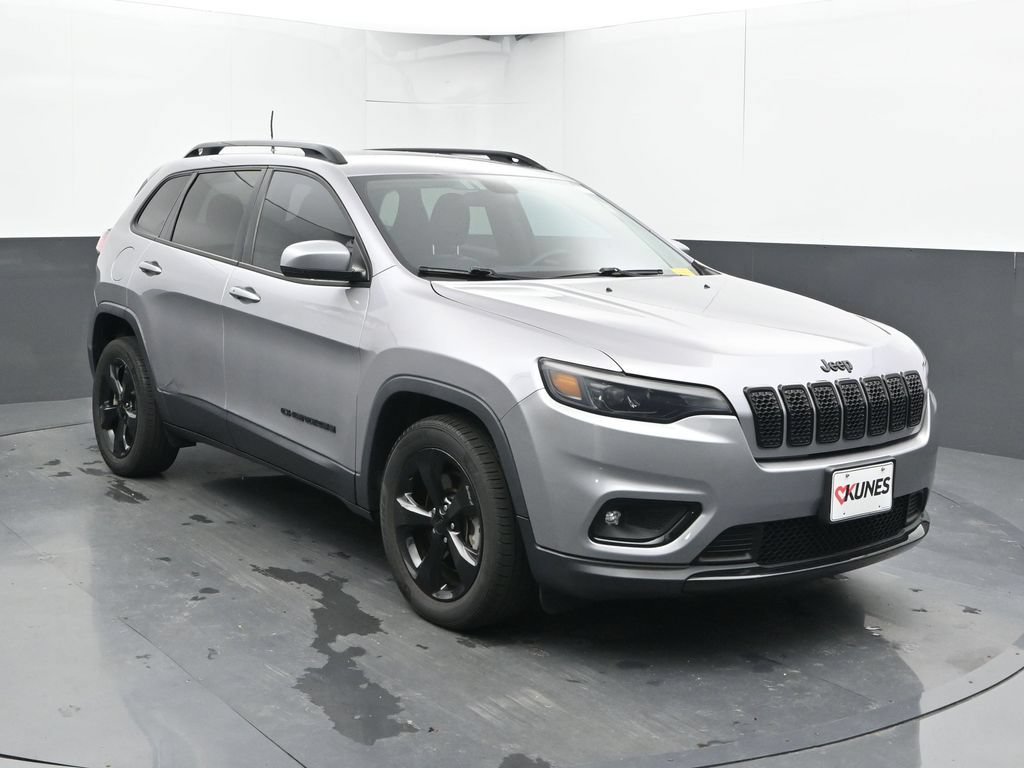 Used 2019 Jeep Cherokee Latitude Plus FWD image 6