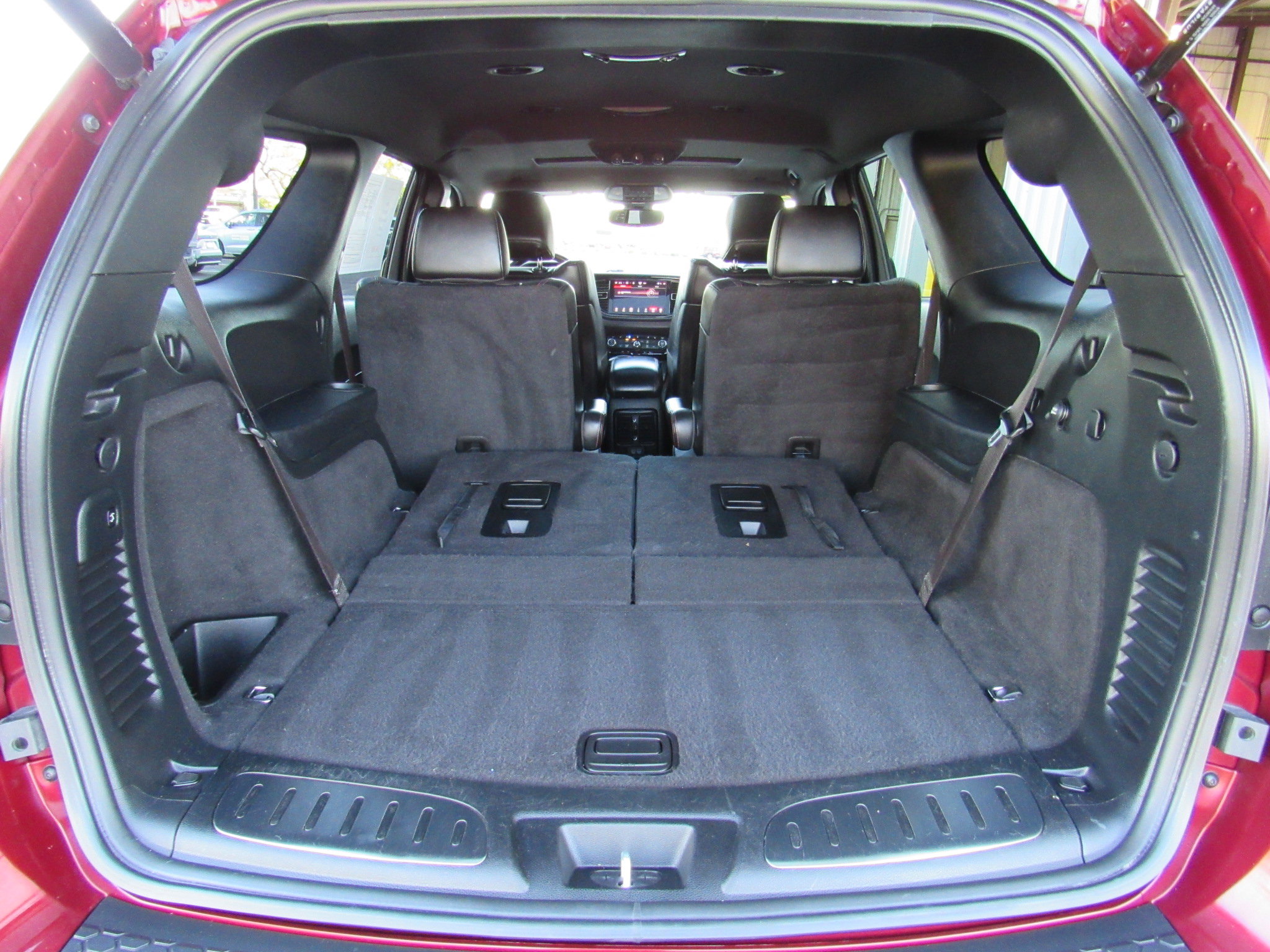 Used 2022 Dodge Durango R/T w/ Blacktop Package image 36