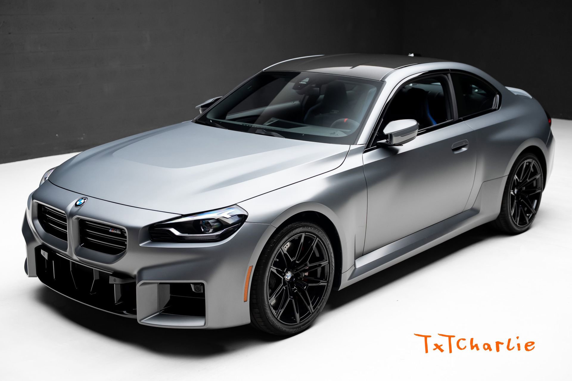 Used 2025 BMW M2 RWD image 1