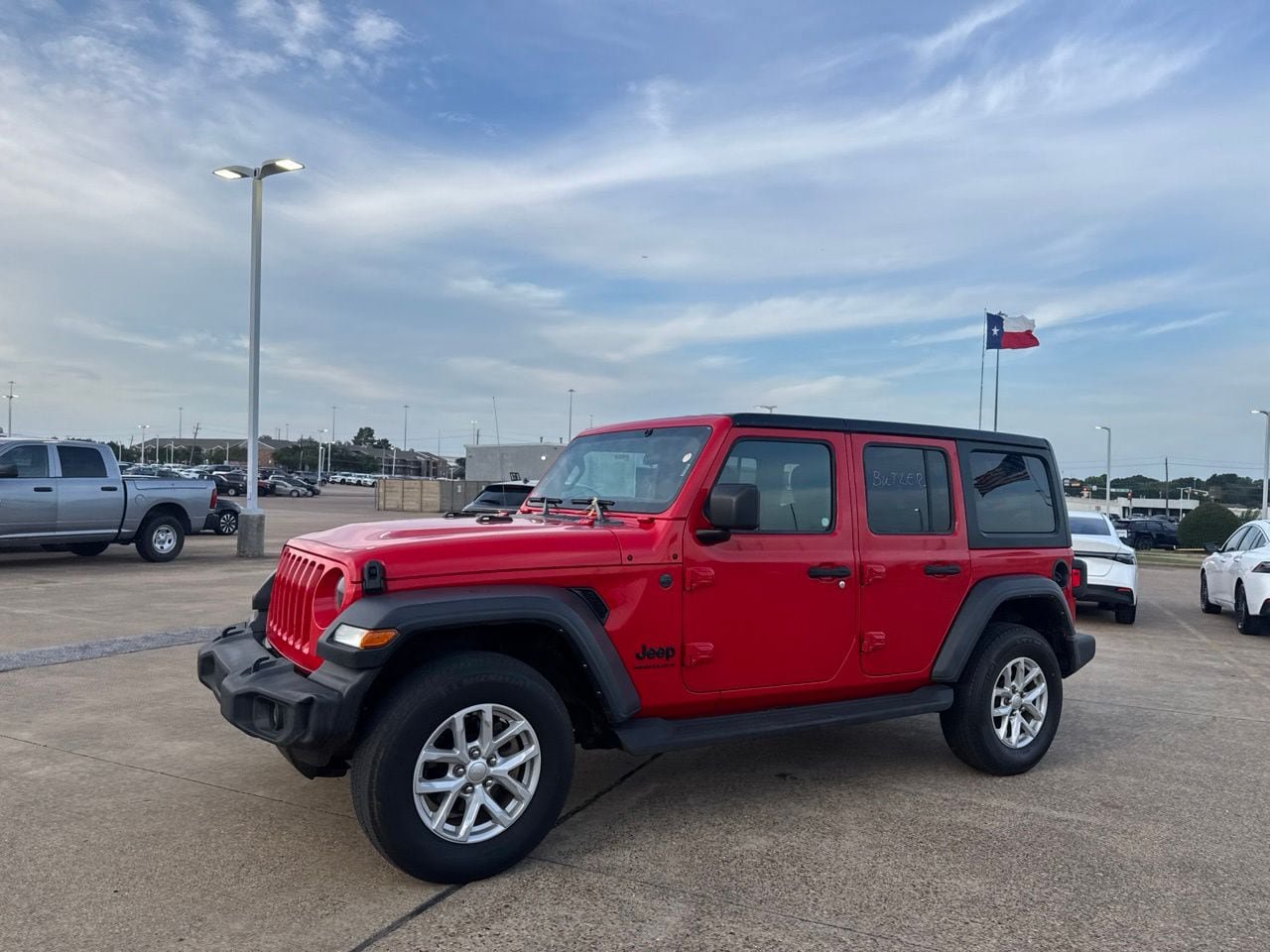 Used 2023 Jeep Wrangler Unlimited Sport AWD/4WD image 8