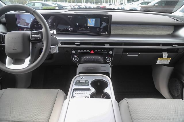 New 2026 Hyundai Ioniq 9 Limited image 13