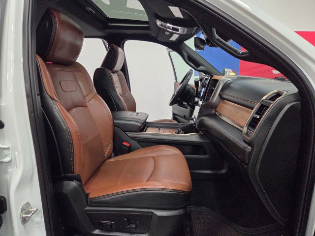 Used 2024 RAM 3500 Limited w/ Safety Group image 73