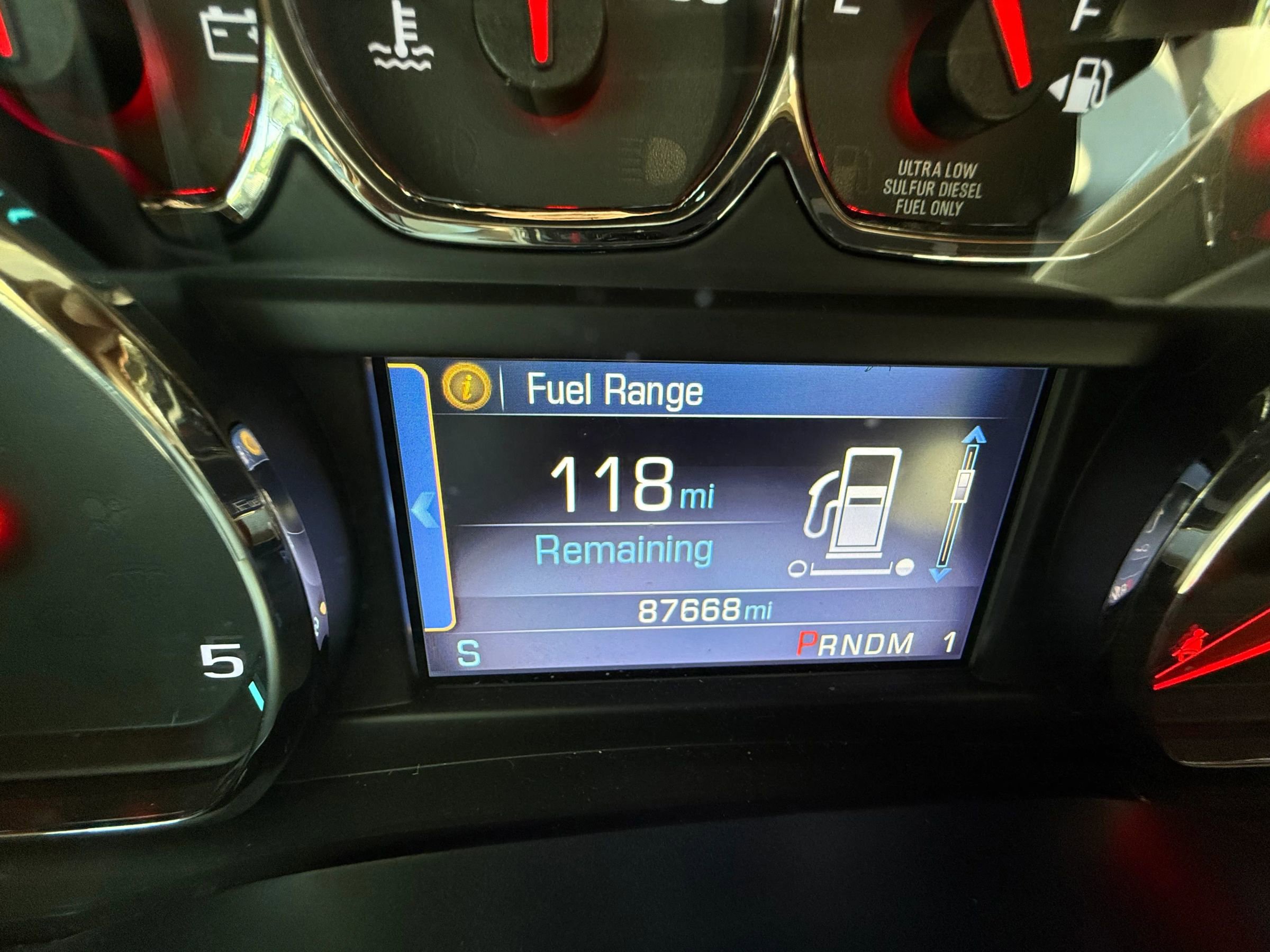 Used 2015 Chevrolet Silverado 2500 LT w/ LT Convenience Package image 28