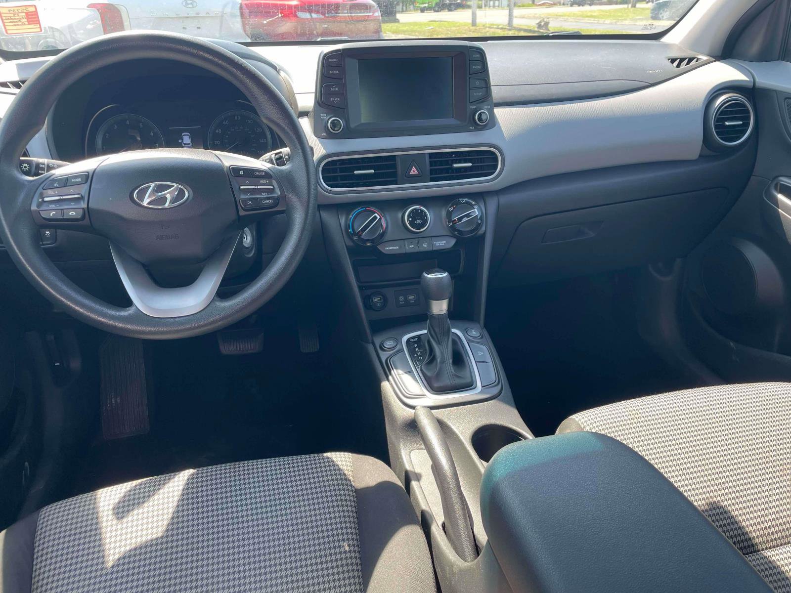 Used 2019 Hyundai Kona SE AWD/4WD image 7