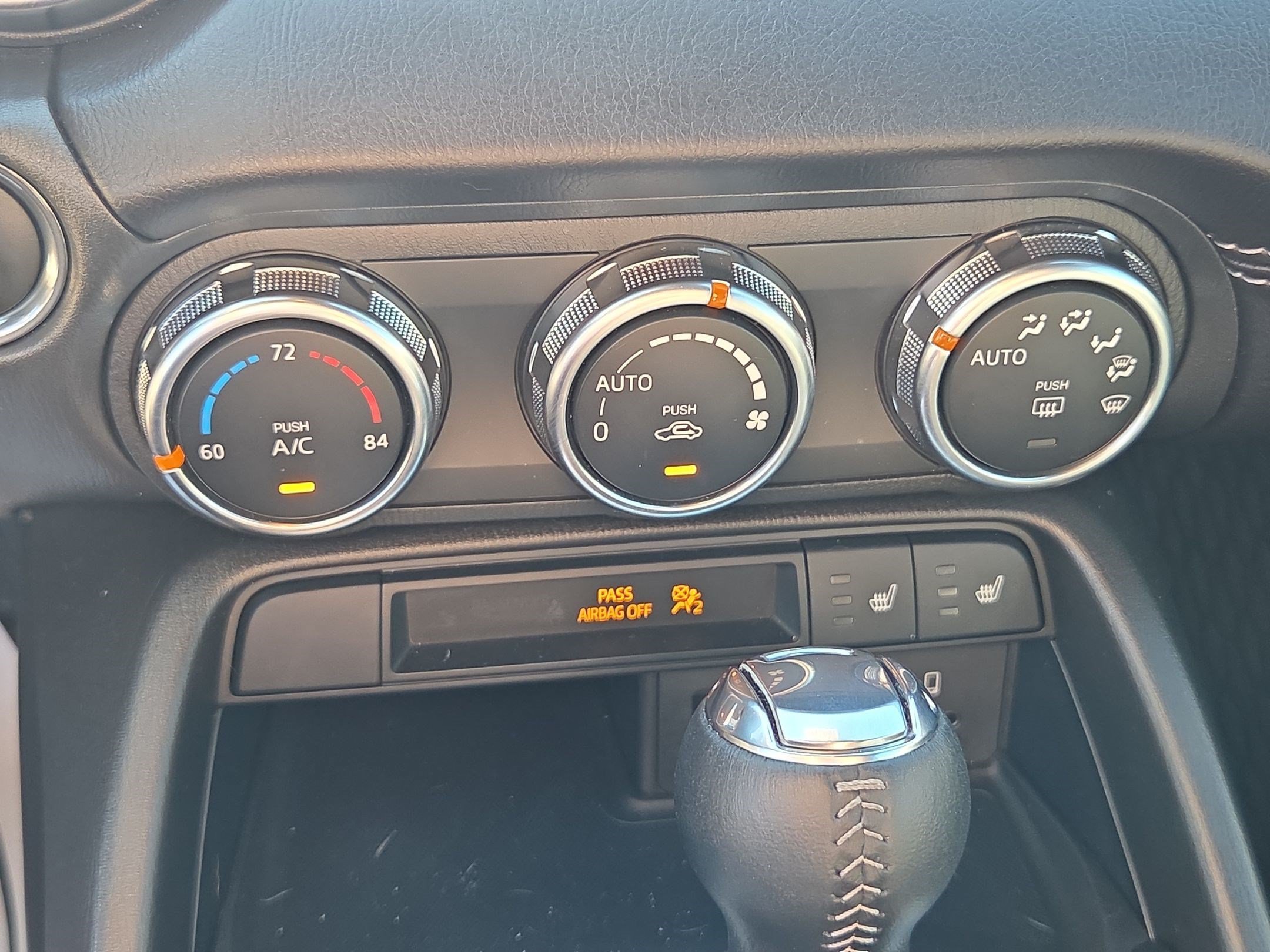 Used 2023 MAZDA MX-5 Miata Grand Touring w/ Weather Package RWD image 20