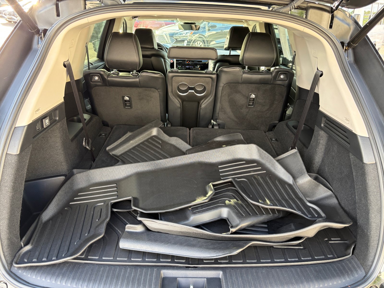 Used 2023 Acura MDX SH-AWD w/ Technology Package image 29