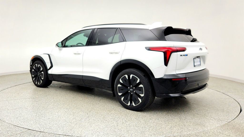 Used 2024 Chevrolet Blazer EV RS AWD/4WD image 7