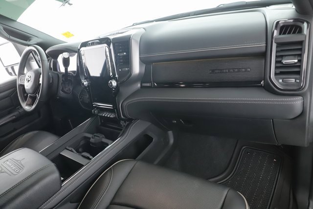 Used 2024 RAM 2500 Limited image 34