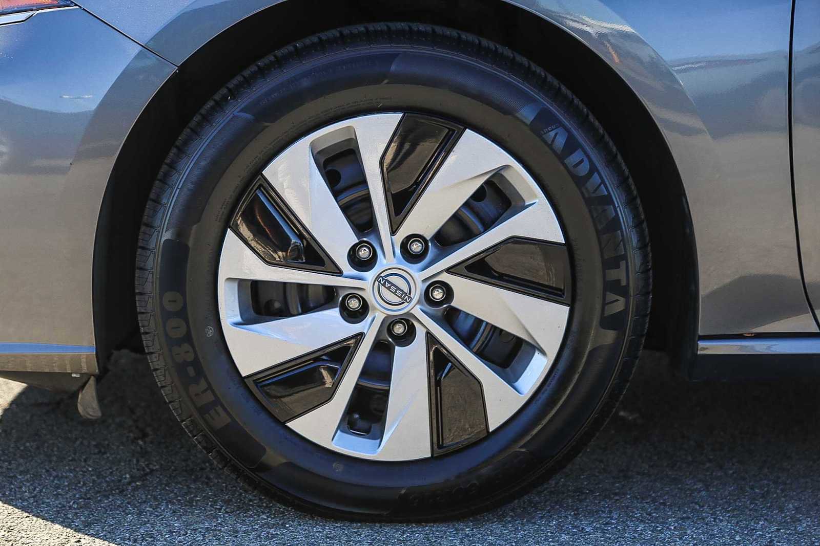 Used 2023 Nissan Altima 2.5 S image 10