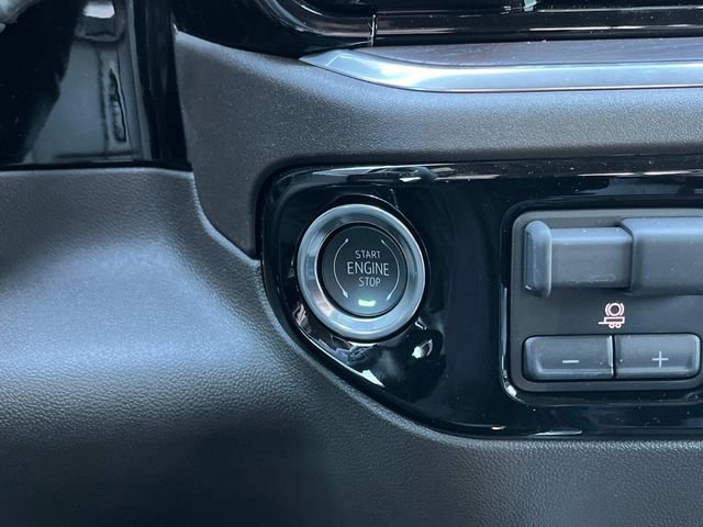 New 2025 GMC Sierra 2500 SLT w/ SLT Premium Package image 32