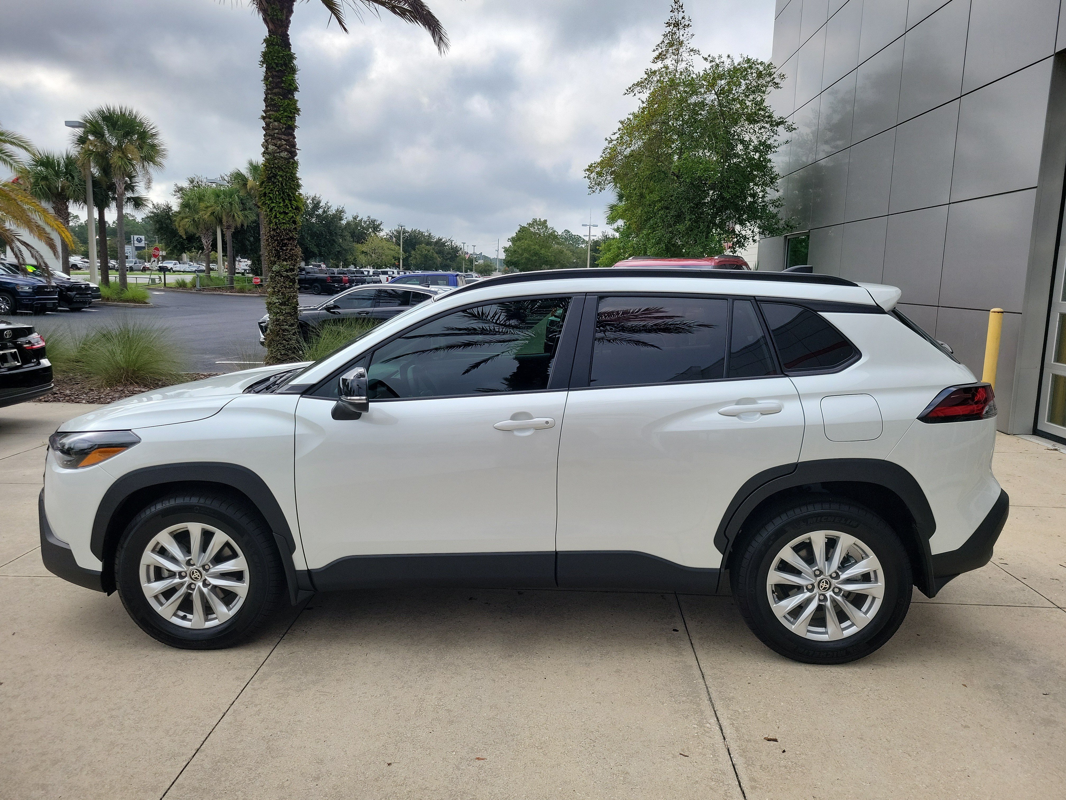 Certified 2026 Toyota Corolla Cross LE FWD image 3